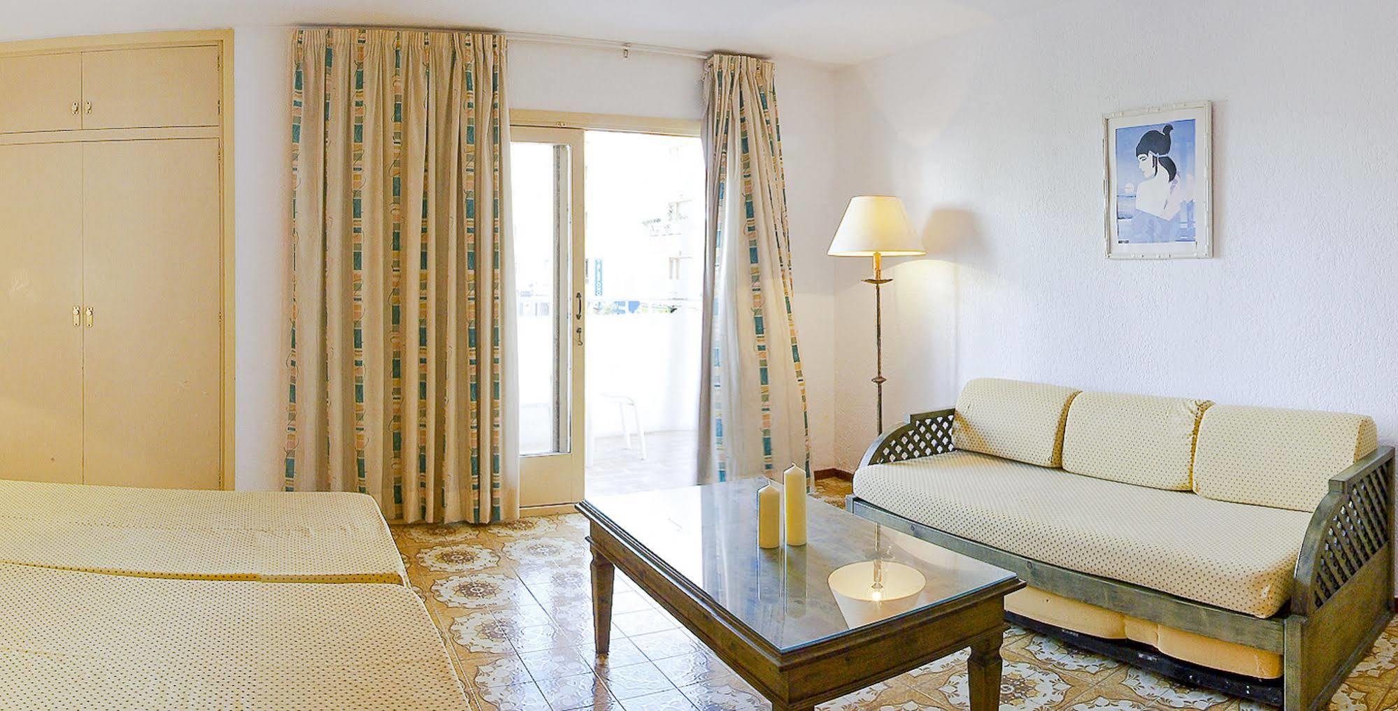 Bon Lloc Apartment Santa Eulària des Riu