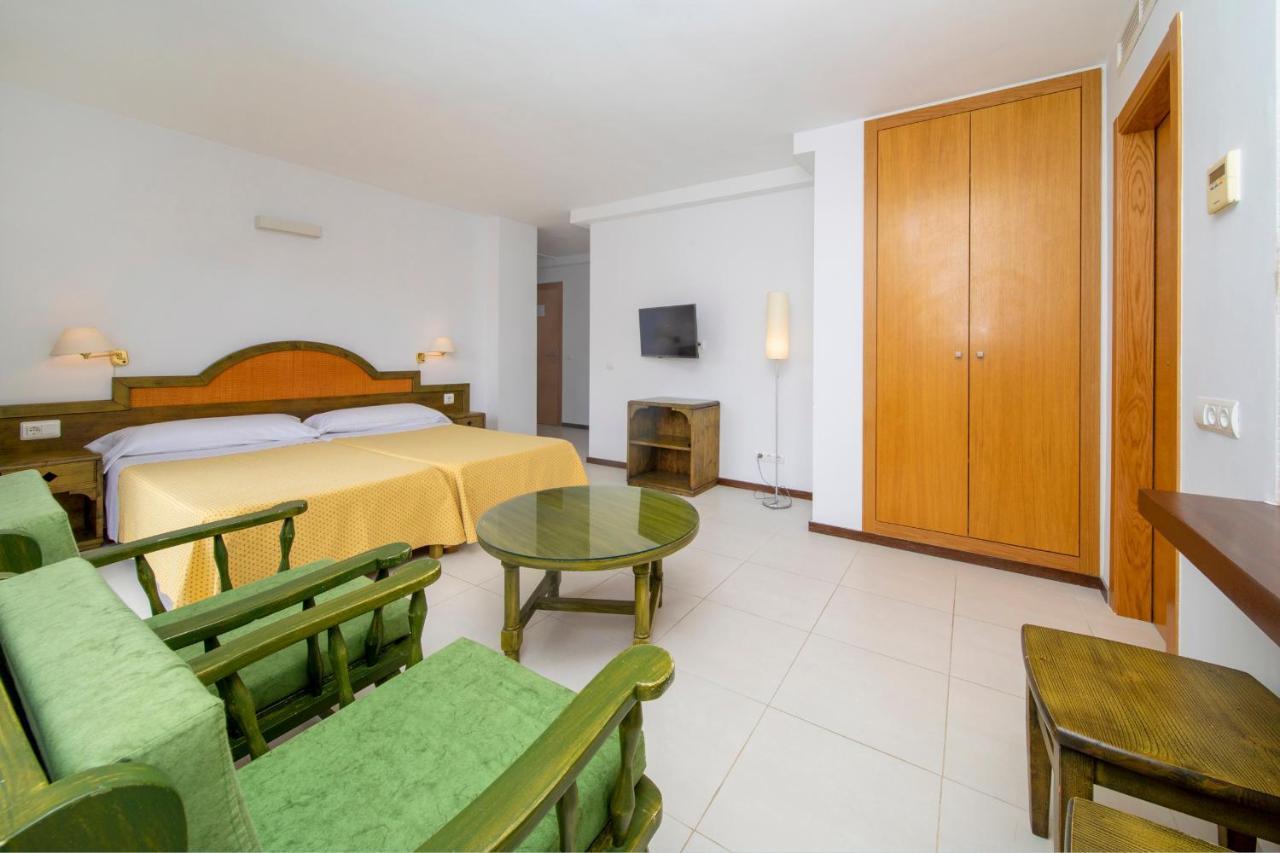 Bon Lloc * Santa Eulària des Riu